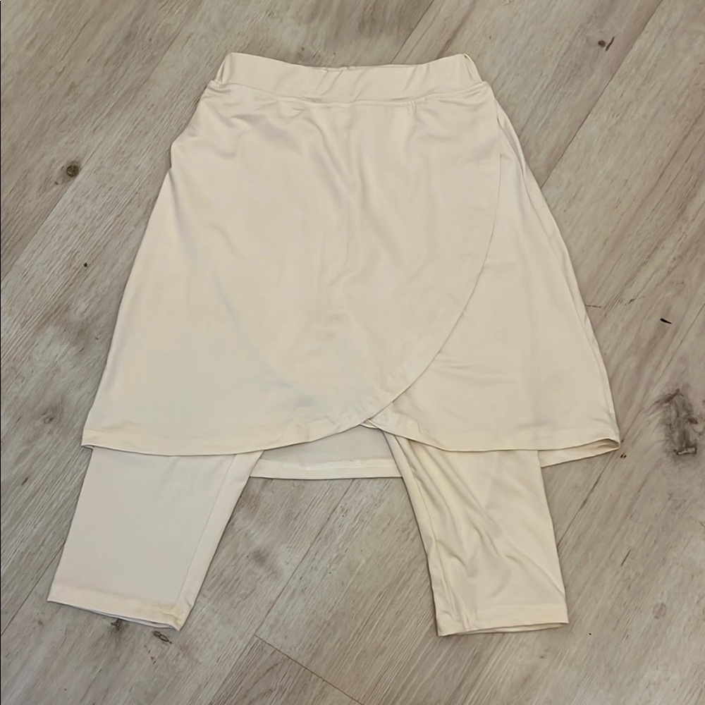 Cream Skirted Leggings